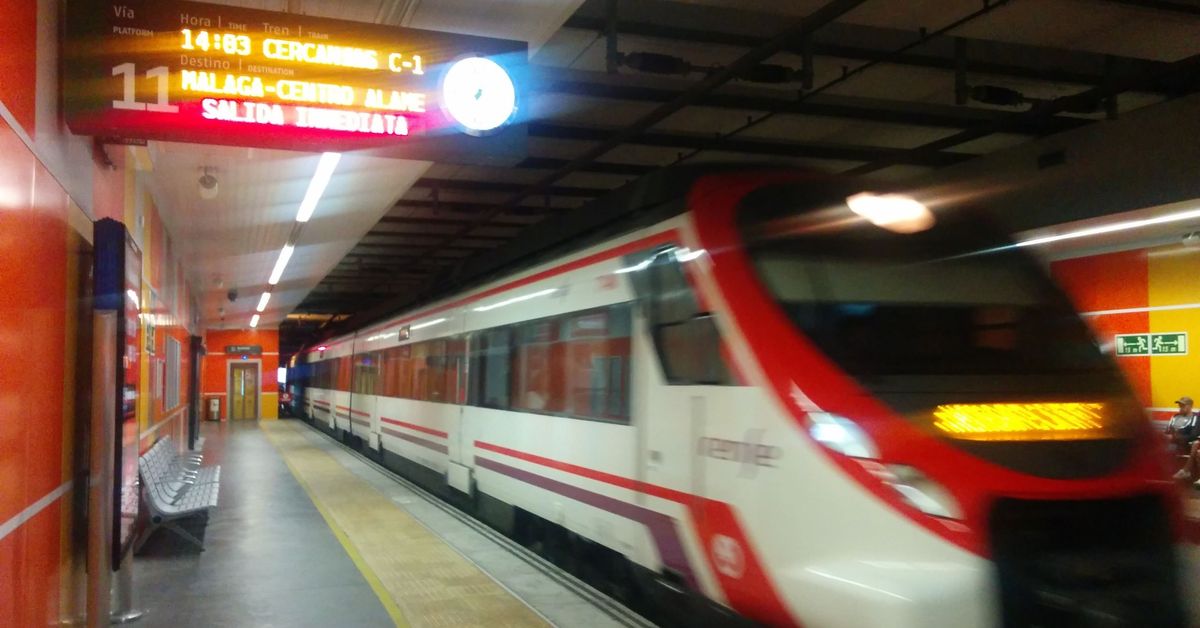 Cercanías ofrece 59.000 plazas más y trenes de madrugada para volver de la Feria de Málaga – Málaga Hoy