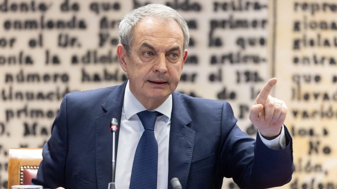 La defensa de Zapatero pide a Calama que rectifique: afirma que su petición de nulidad se ha rechazado por un «error» del juez