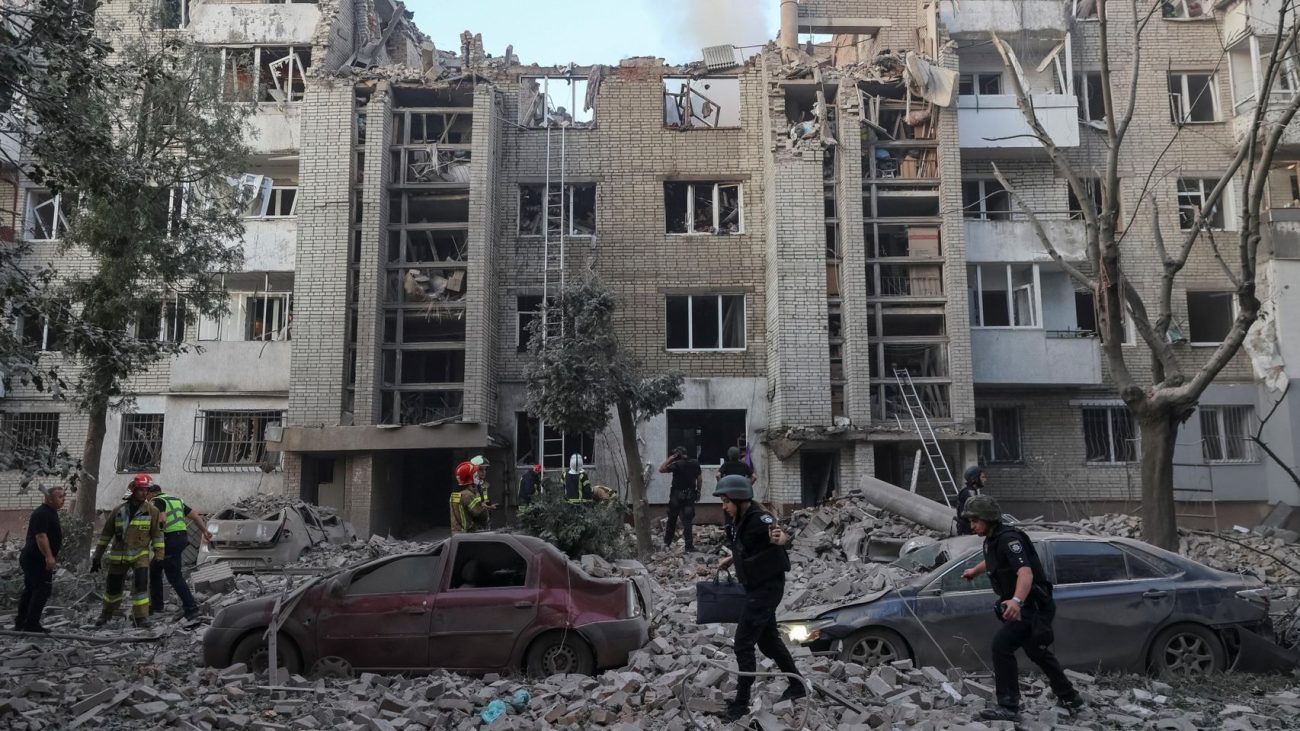 Un nuevo ataque masivo ruso con drones y misiles contra toda Ucrania mata a al menos 8 personas en varias ciudades
