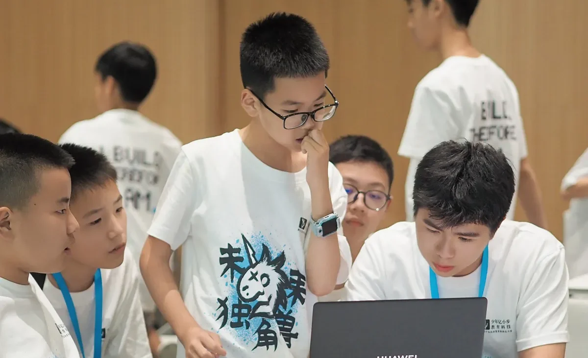 Los campamentos de verano donde China moldea a la ‘generación IA’