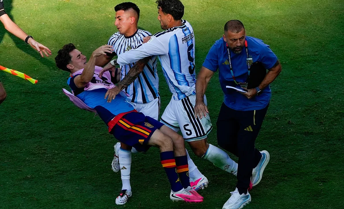La FIFA abre un procedimiento disciplinario contra varios jugadores de Argentina y Gavi por los incidentes en la final del Mundial