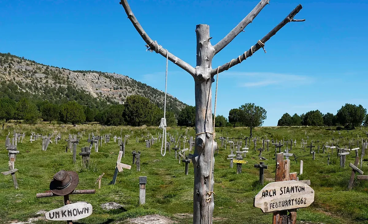 Tras la tumba burgalesa de Sergio Leone: «‘El bueno, el feo y el malo’ siempre será un clásico inmortal»