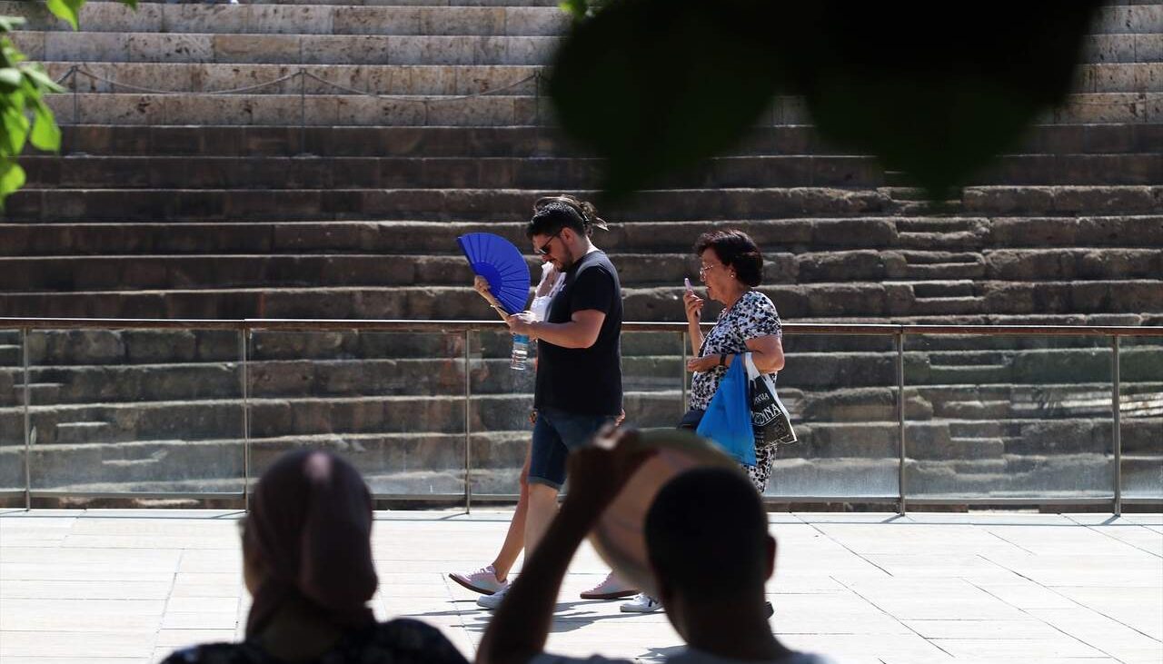 Ola de calor: aviso naranja por 41ºC en Córdoba, Granada y Jaén; amarillo en Cádiz, Huelva, Málaga y Sevilla – Andalucía Información