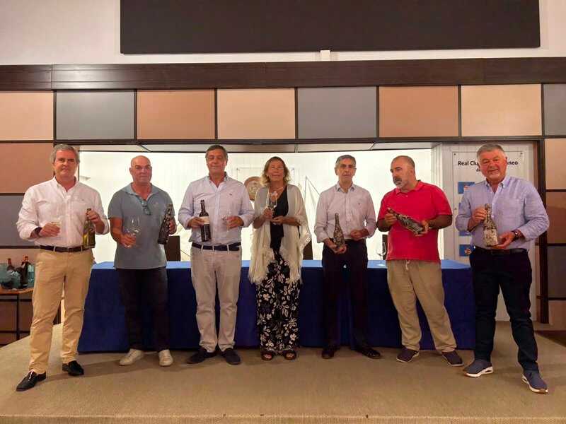 La UMA estudia los cambios producidos en la conservación bajo el mar de 160 botellas de vino de la Axarquía – Teleprensa