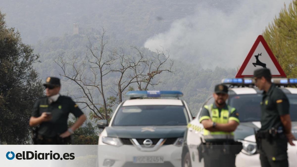 El parque natural que arrasa el incendio de la Vall d’Uixó lleva sin director desde 2024, pero la Generalitat dice que «hay más personal»