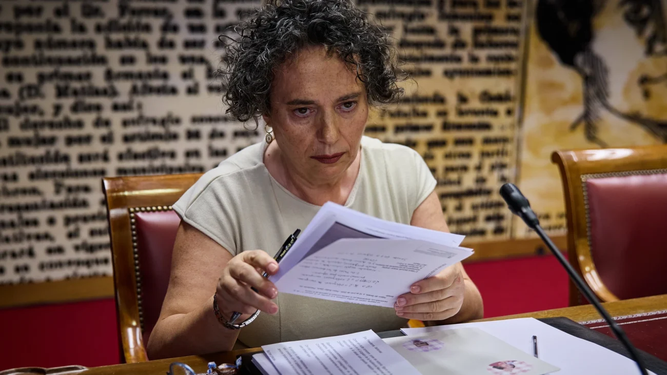 El juez investiga las cuentas de la secretaria de Zapatero después de que la UDEF señale que compró un piso sin hipoteca