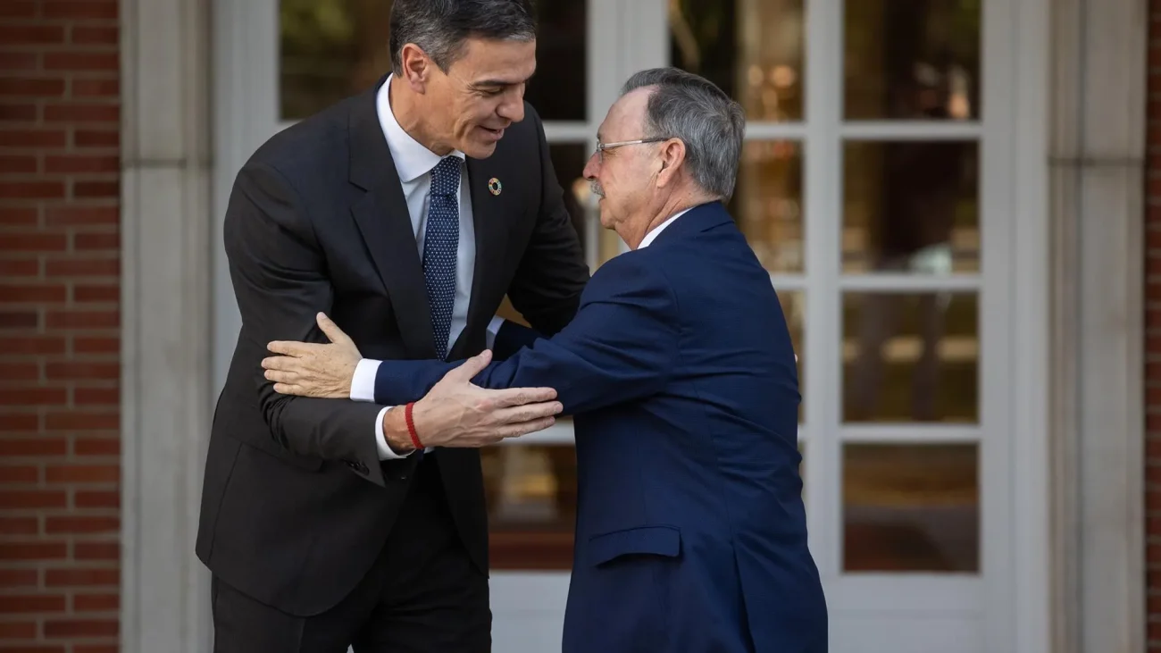 Sánchez viajará este viernes a Ceuta junto a Marlaska por la invasión de inmigrantes