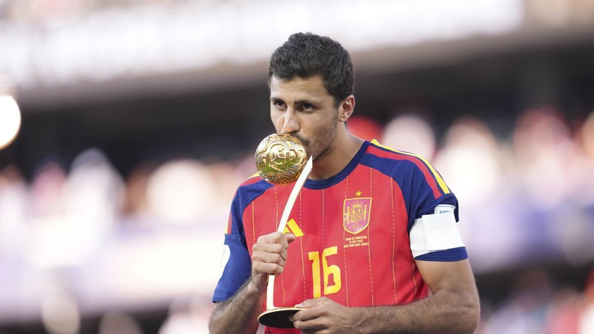 Real Madrid y Manchester City ya negocian el inminente traspaso de Rodri al Santiago Bernabéu – El Periódico