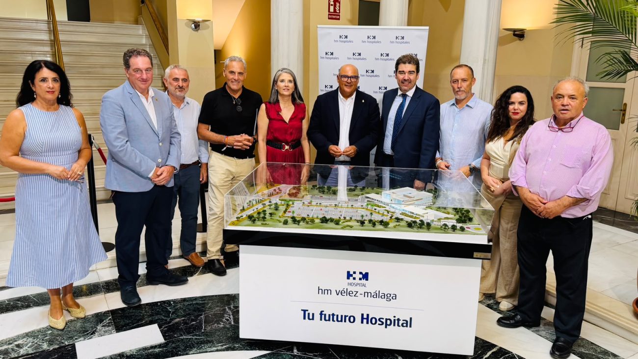 El Ayuntamiento de Vélez-Málaga acoge la presentación del futuro Hospital HM – AxarquiaPlus