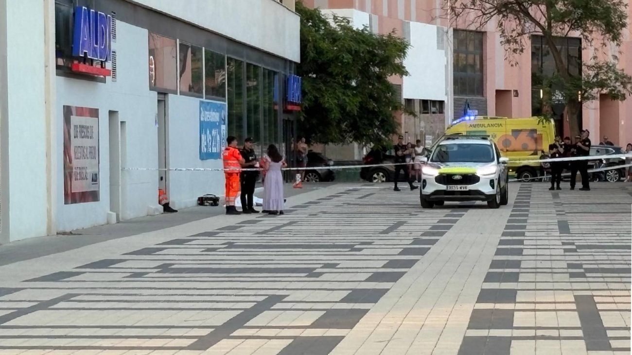 Conmoción en Málaga: una persona se precipita al vacío desde el balcón de una vivienda de Teatinos – 101TV