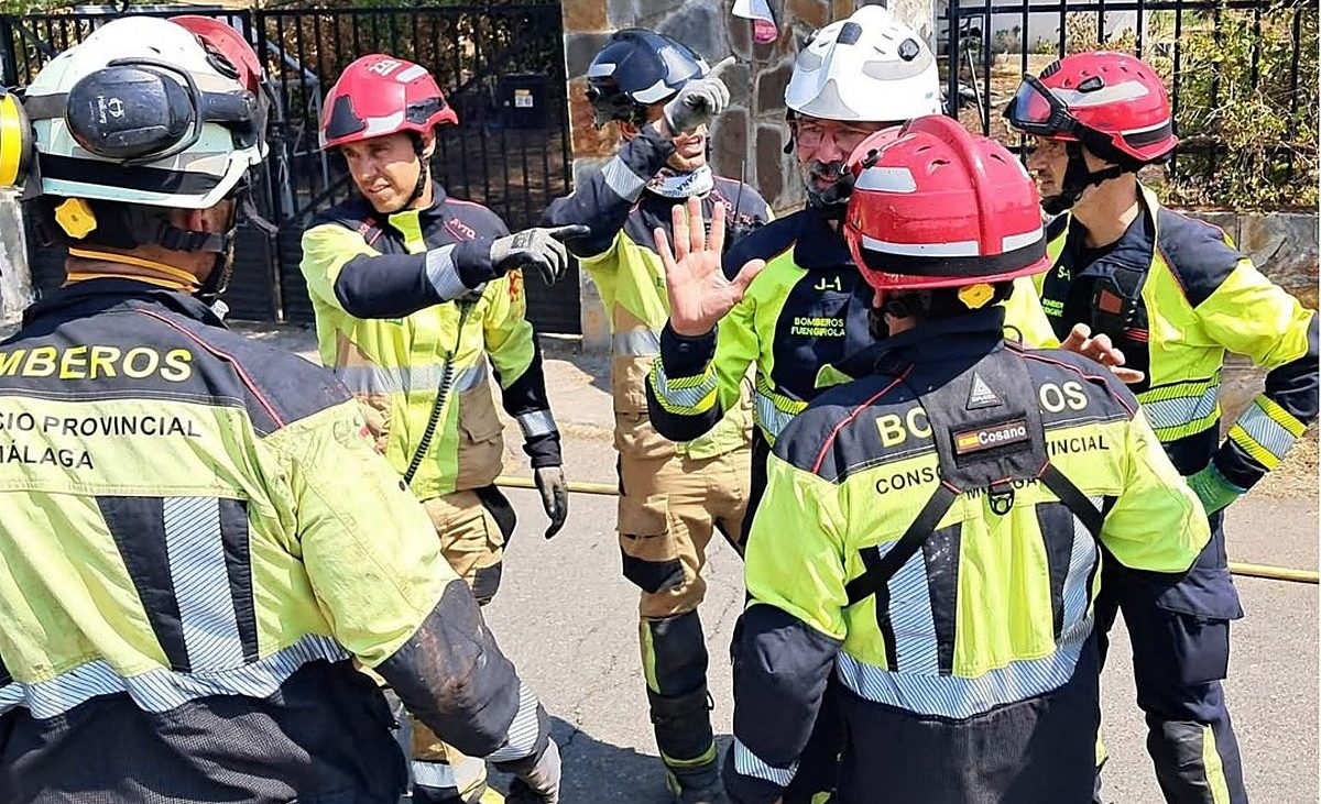 Los bomberos de Málaga en Ávila: «Lo que queremos es irnos a Zamora a seguir ayudando» – Diario Sur