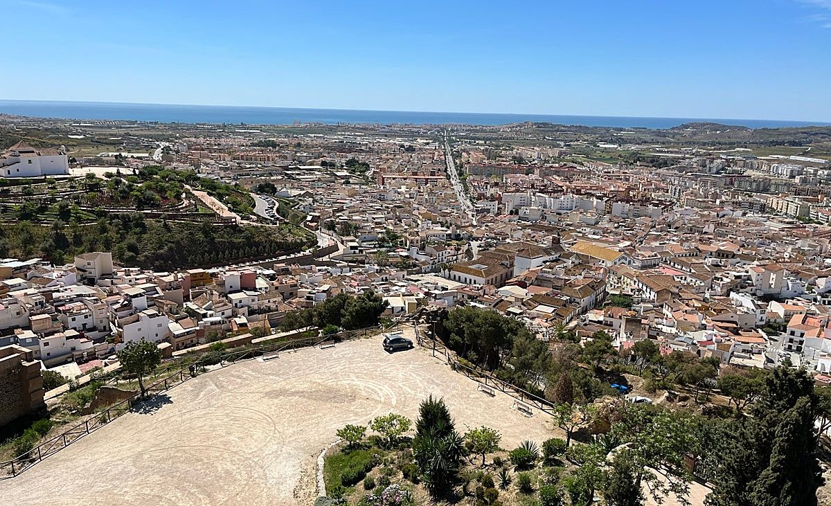 Tres detenidos al ser sorprendidos intentando robar en una vivienda de Vélez-Málaga – Diario Sur