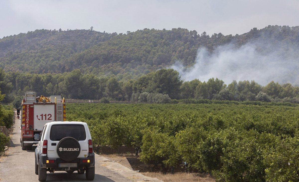 Quinto día del incendio de la Vall d’Uixó: puntos calientes menos intensos y extensos que días pasados