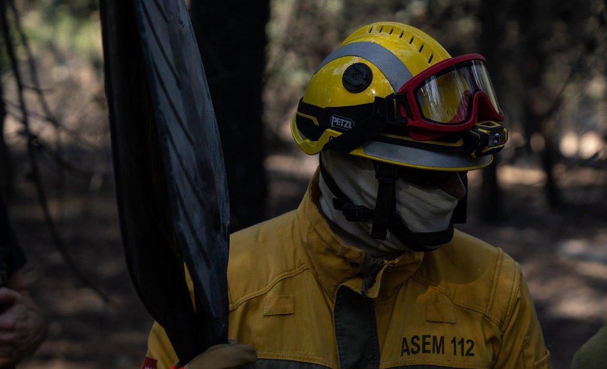 El incendio de la Sierra Oeste enfrenta un «día clave» para evitar reactivaciones y encaminarse a la estabilización