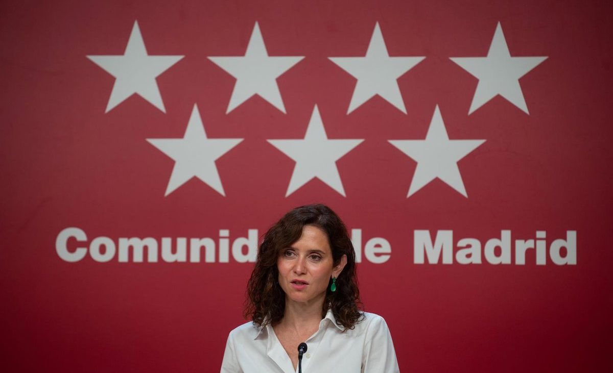 Ayuso niega que haya adquirido un ático para uso personal y lo enmarca en la reforma «integral» de Real Casa de Correos
