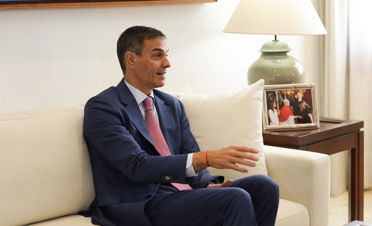 Sánchez justifica el indulto «parcial» a Borrás y niega que busque el apoyo de Junts a los Presupuestos