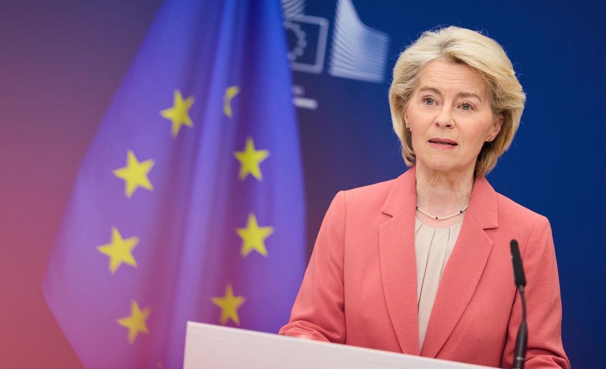 Von der Leyen tacha de «inaceptables» las imágenes de Ceuta y pide frenar «de inmediato» las llegadas