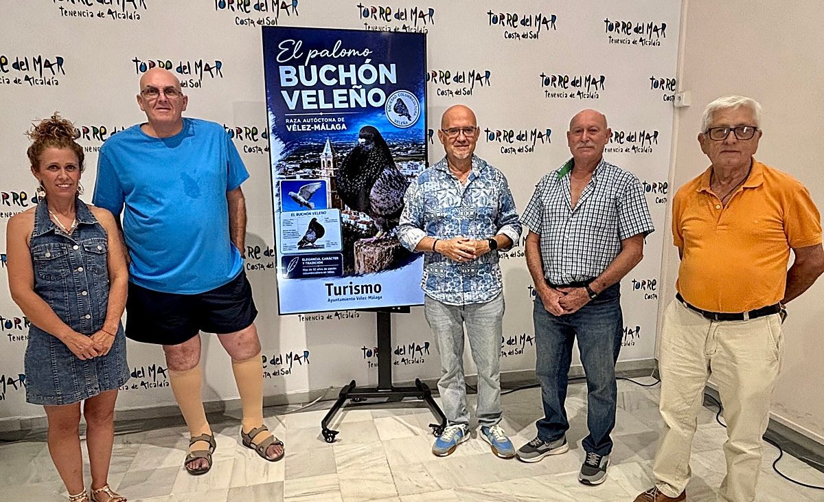 Vélez-Málaga divulga en un díptico la historia y el valor del palomo buchón veleño – Diario Sur