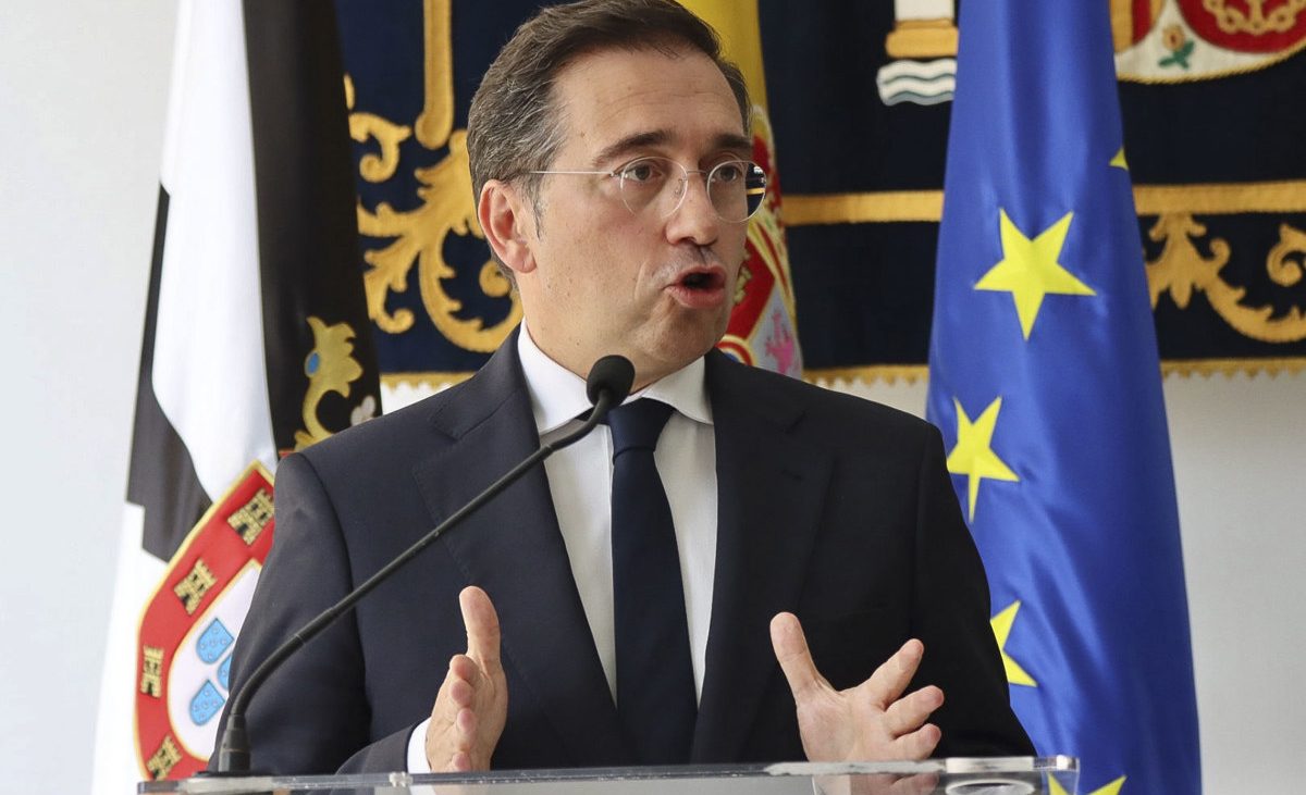 Albares visita Ceuta y traslada su compromiso total y permanente con la Ciudad Autónoma – La Moncloa