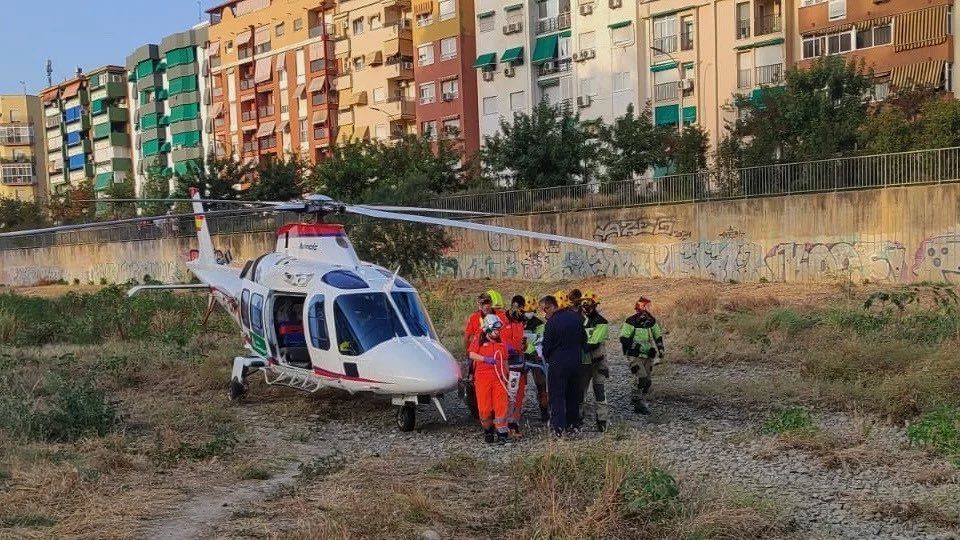 Aparatoso accidente en Pizarra (Málaga): un menor y cinco adultos resultan heridos en una colisión frontal en la A-357 – El Español