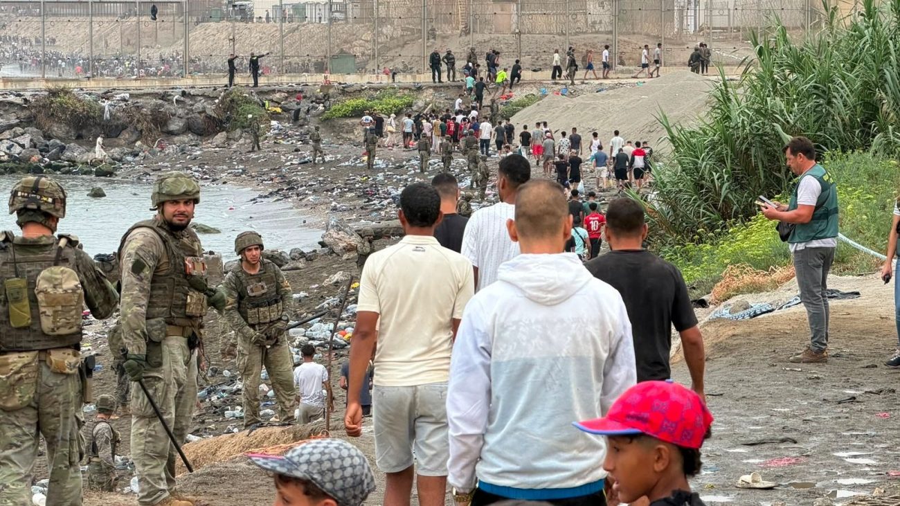 Crisis migratoria en Ceuta y Melilla, hoy en directo | Marruecos achaca la crisis de Ceuta a la permisividad de las leyes españolas en la frontera – El Español