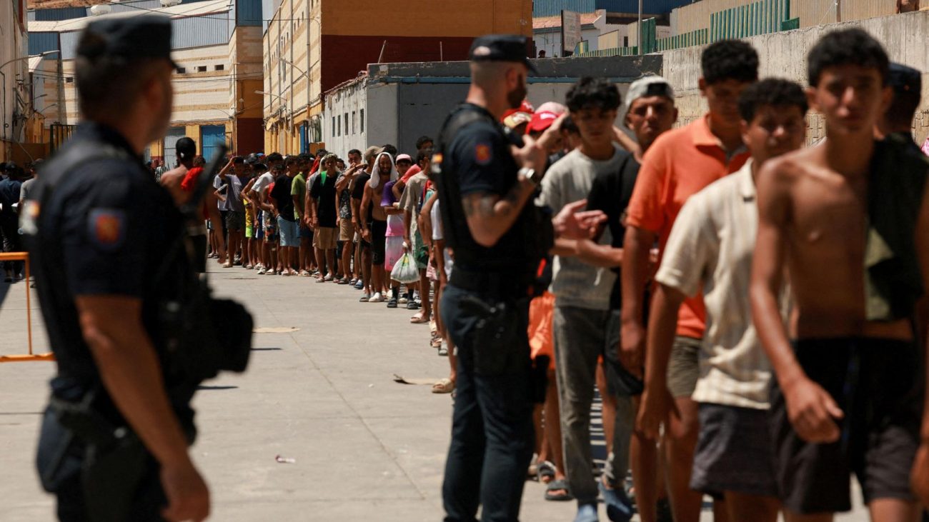 EEUU culpa a Sánchez de la «invasión» de Ceuta por «miles de migrantes»: «No defiende su soberanía ni protege su pueblo»