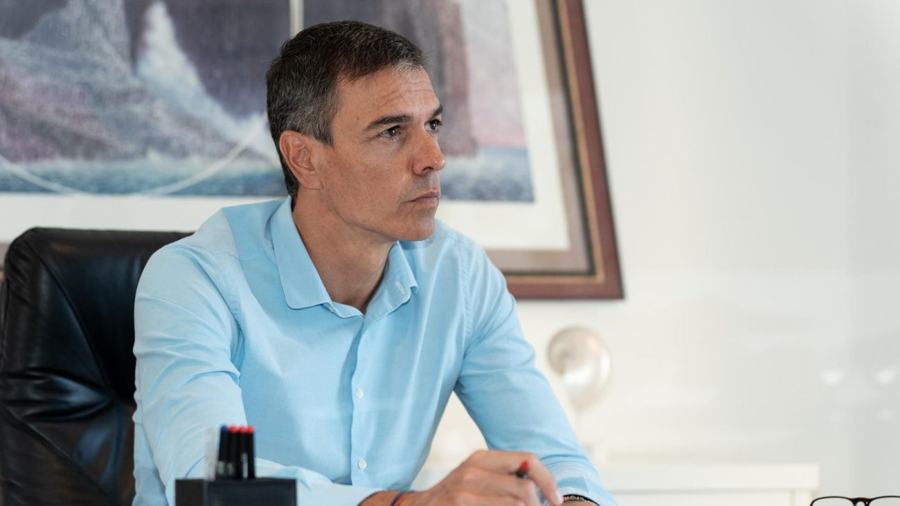 Sánchez decreta el día de su vuelta de vacaciones las medidas de emergencia que rechazó hace un mes en Ceuta