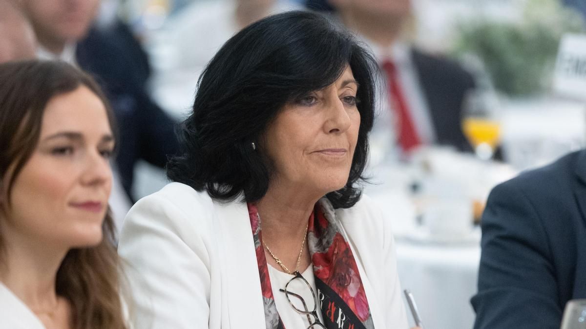 El PSOE critica que Feijóo pida ahora la comparecencia de la directora del CNI tras vetarla el PP en el Senado