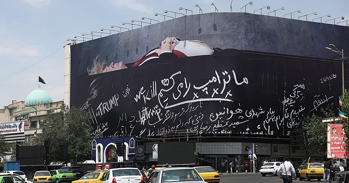 Irán y sus murales: cómo el régimen de los ayatolás trata de convencer al mundo con su propaganda