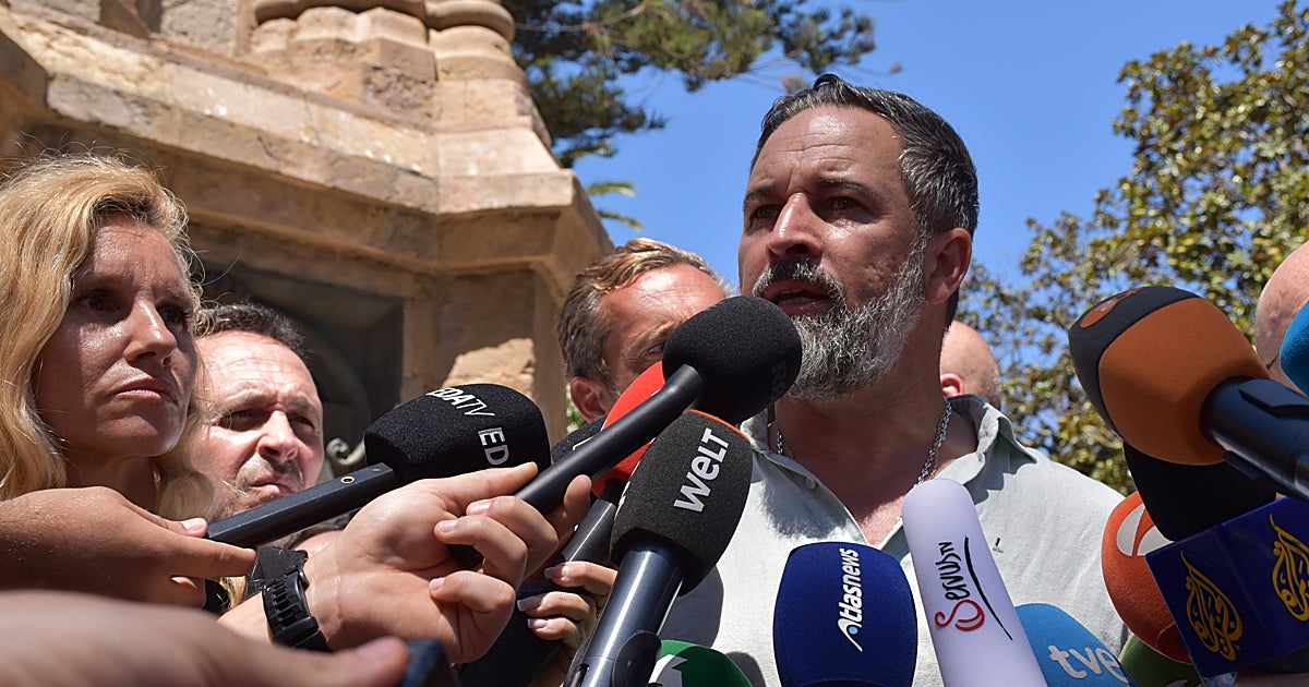 Vox exige el despliegue de las Fuerzas Armadas en Ceuta y Melilla ante el «riesgo de un nuevo asalto a las fronteras» – ABC