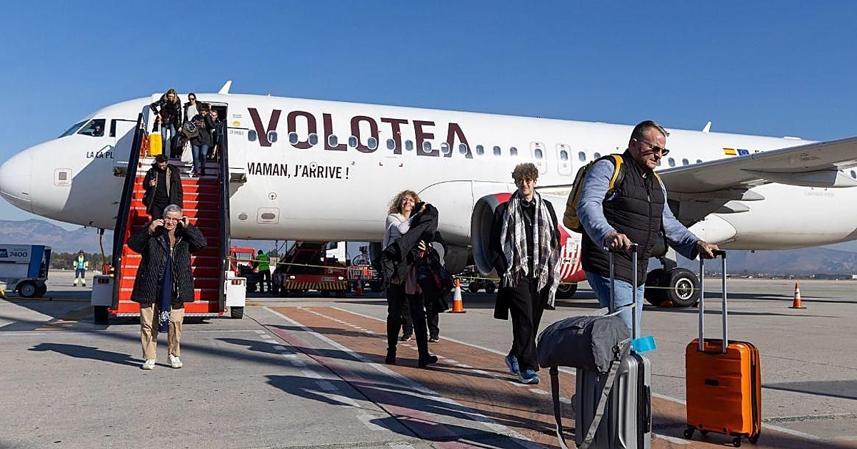 Volotea quiere volar desde La Coruña a Málaga, Valencia, Bilbao, Sevilla y Alicante – ABC