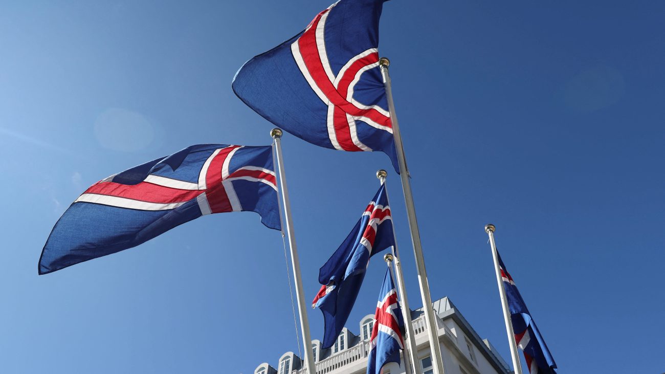 Islandia rechaza reabrir las negociaciones con la UE en un ajustado referéndum