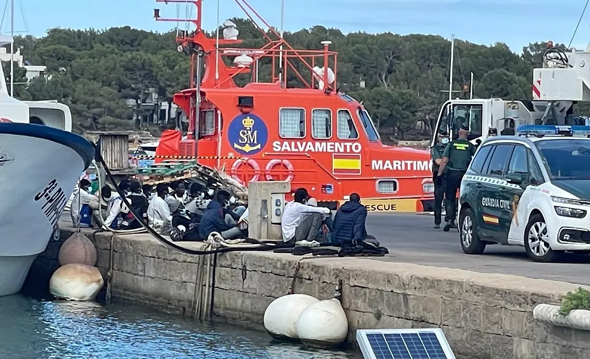 Nueva llegada de pateras a Formentera: ya van al menos 89 personas en los últimos dos días – El Mundo