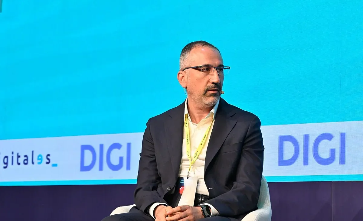 Digi reactiva su salida a bolsa en España y se garantiza 100 millones de los dueños de Mayoral – El Mundo