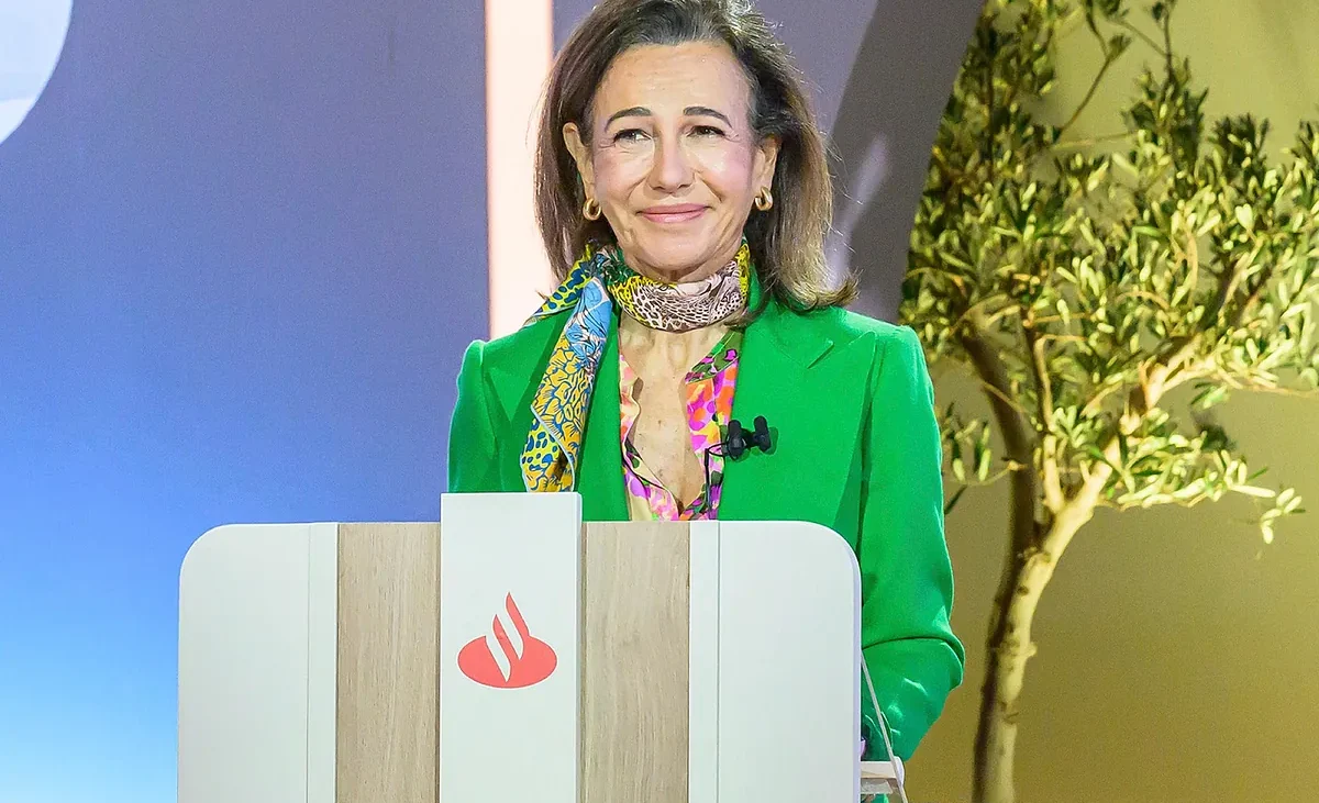 Santander lanzará este mes un programa de recompra de acciones de 1.825 millones