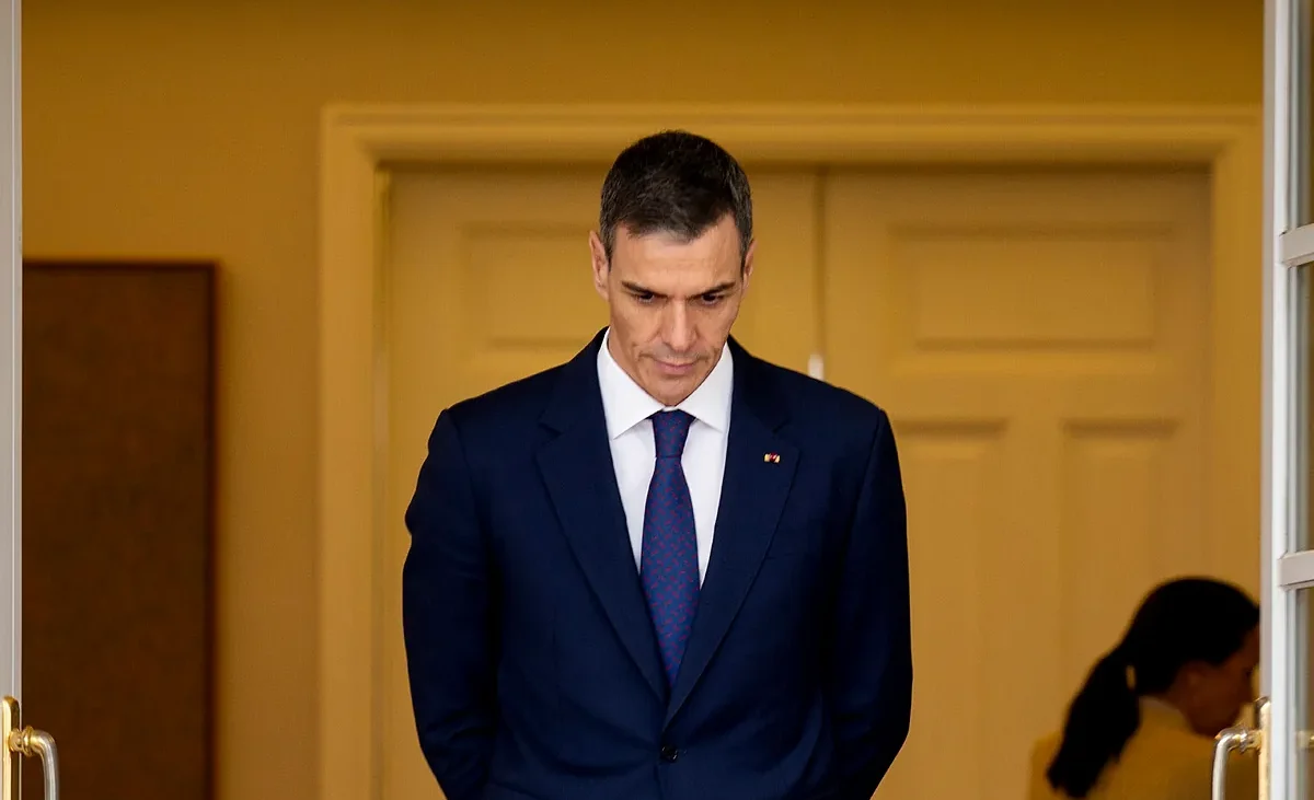 PP y Vox ganan ya en 38 provincias y diluyen al bloque de Sánchez a mandar en sólo ocho