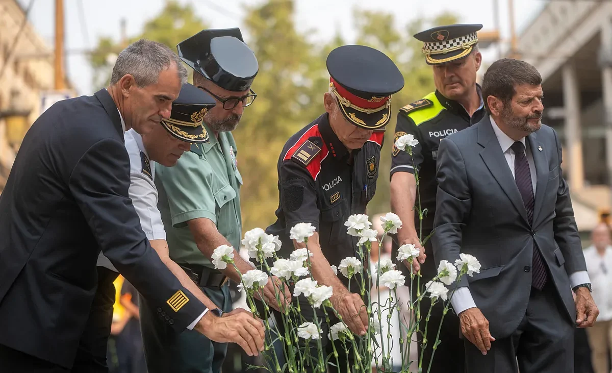 Los ‘olvidados’ de los atentados del 17-A: víctimas sin indemnización y una oficina de apoyo nueve años tarde – El Mundo