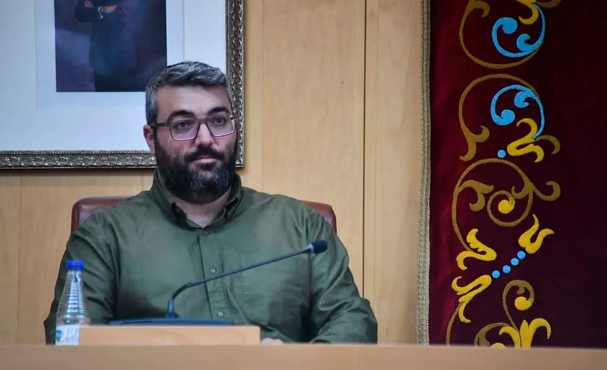 El diputado del PSOE en Ceuta que pide cuentas a Sánchez: «Echo en falta mayor implicación; se fue de vacaciones un día después de venir»
