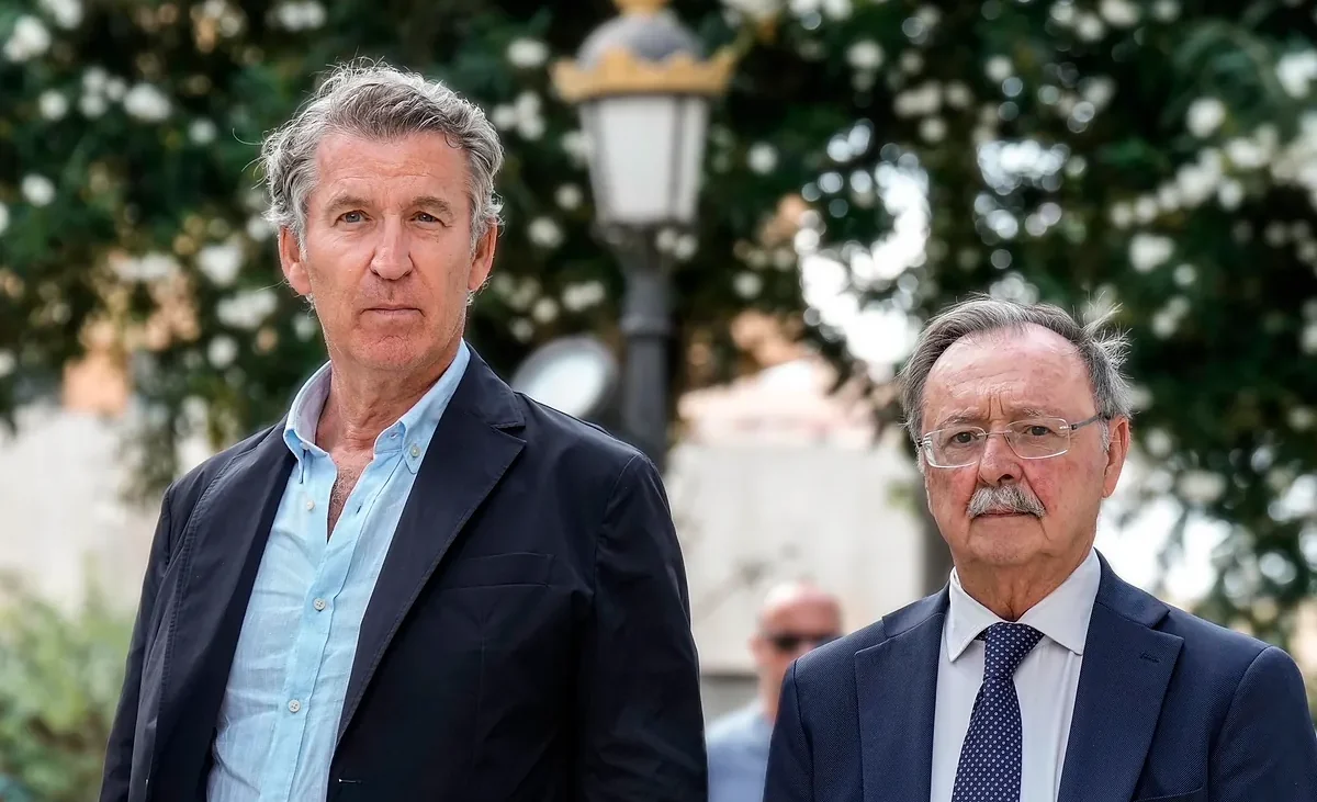 Feijóo proclama que no admitirá «chantajes» de Marruecos y asume siete compromisos con Ceuta: «Expulsar a todos los inmigrantes ilegales, y todos son todos, también los menores»