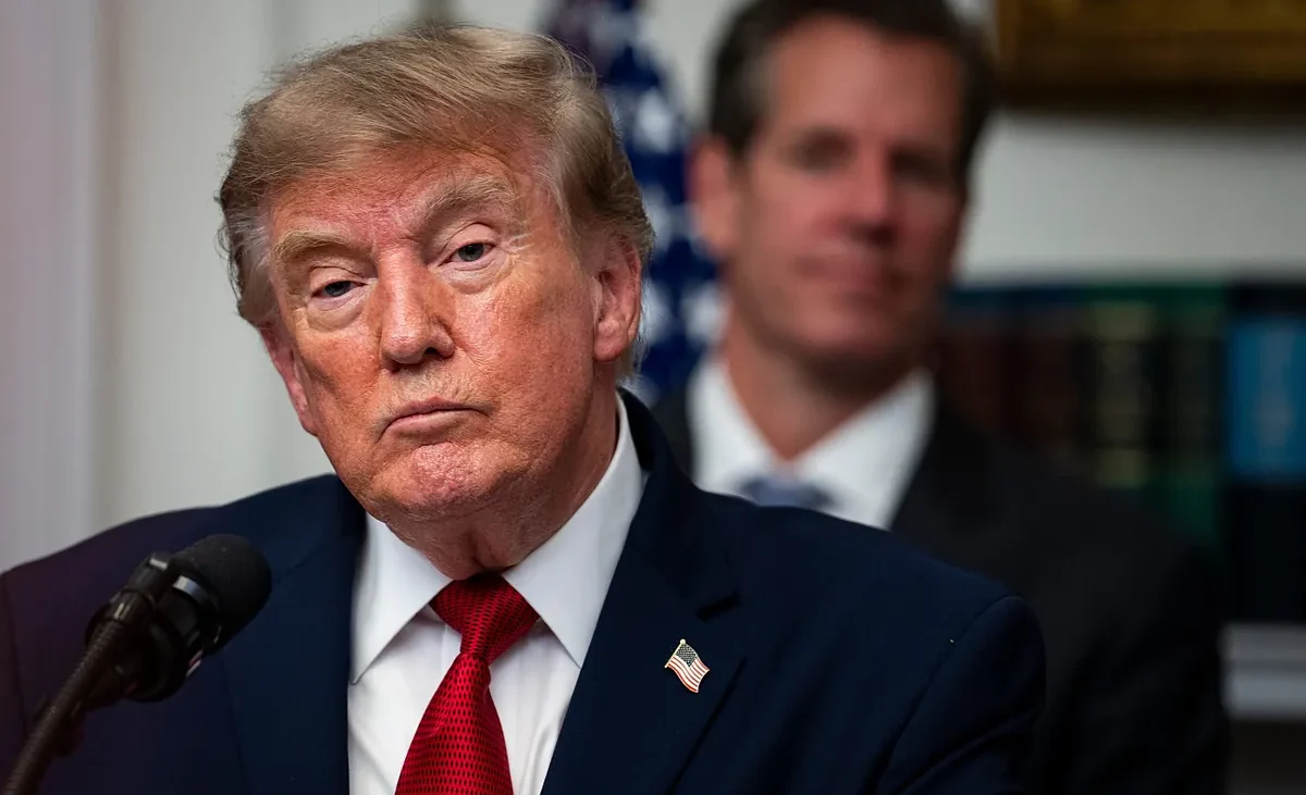 Trump redobla la amenaza económica a Irán y el petróleo sube a 94 dólares