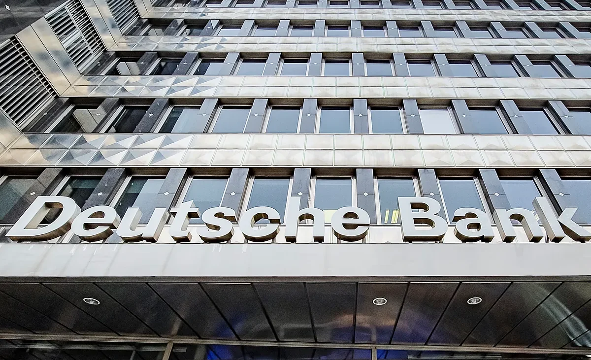 Un exbanquero de Deutsche, acusado de llevarse dinero en Alemania
