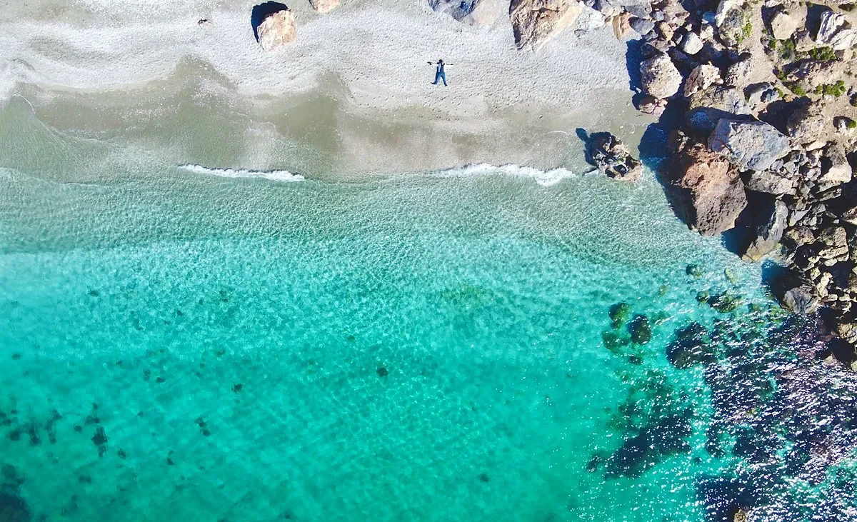 El plan perfecto para alargar las vacaciones: las playas de Andalucía que muchos descubren en septiembre – El Mundo
