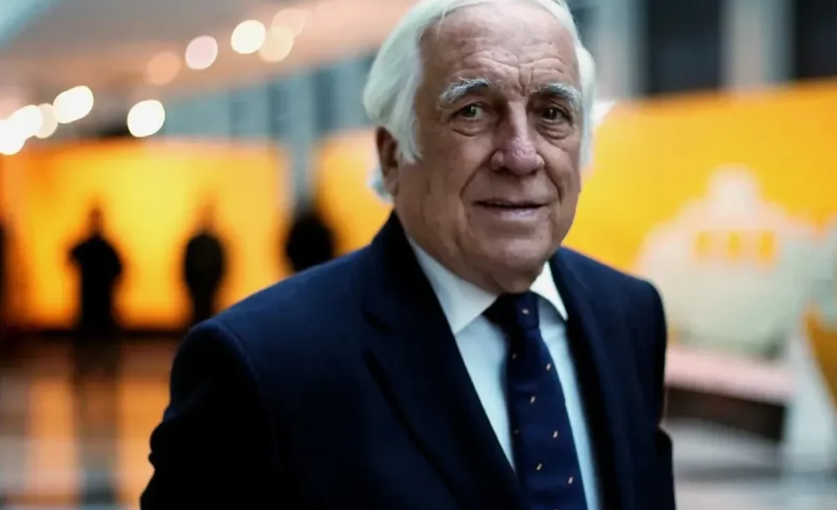 En recuerdo de Carlos Espinosa de los Monteros