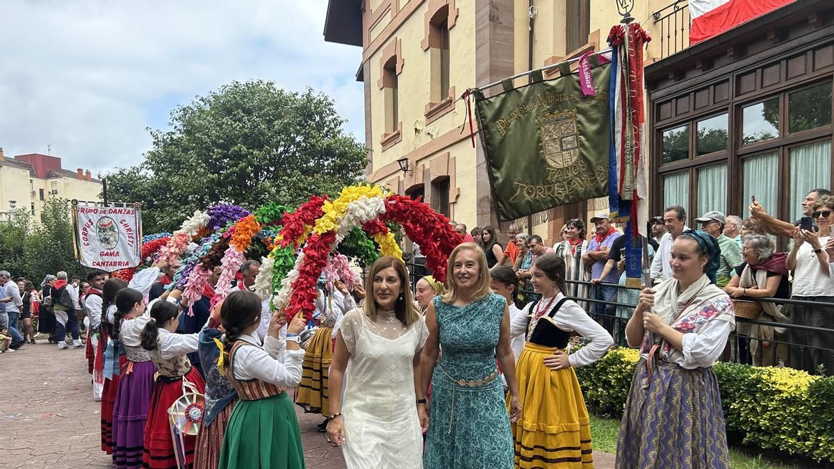 Buruaga dedica su discurso del Día de Cantabria a presumir de su gestión como presidenta: «Lo mejor está por llegar» – elDiario.es