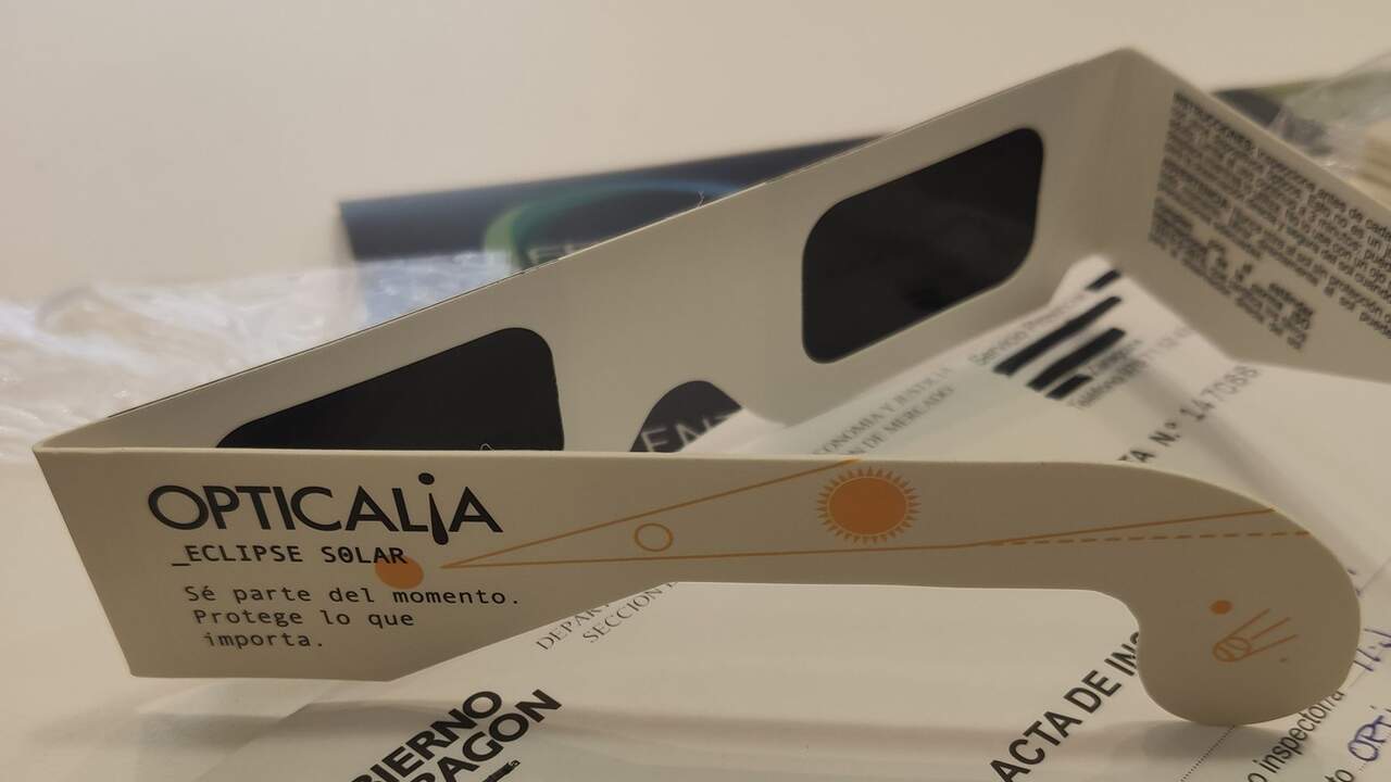 Navarra alerta de seis modelos de gafas para el eclipse solar por el riesgo de lesiones en la retina – Navarra.com