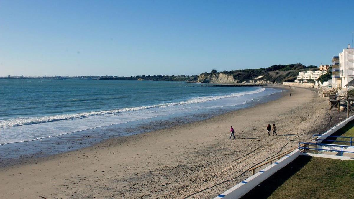 La Junta de Andalucía prohíbe el baño en cinco playas de Cádiz por riesgo para la salud de los bañistas – El Correo de Andalucía