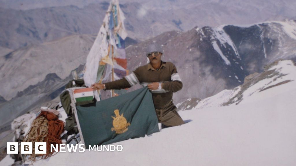 El misterio de «Botas Verdes»: los esfuerzos por recuperar el cuerpo de un escalador congelado en el Everest desde hace 30 años