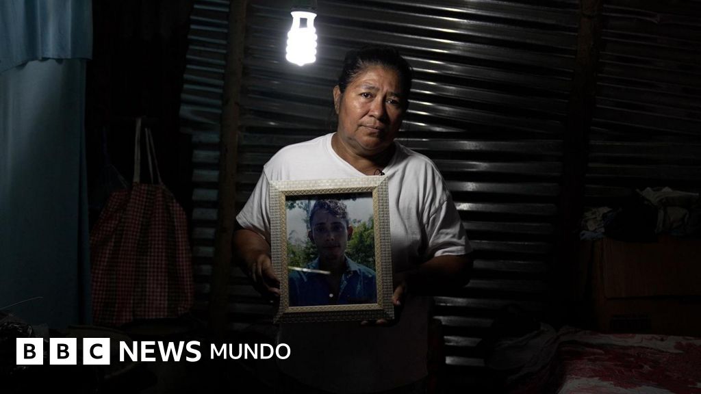 «El miedo ahora es otro»: cómo ha cambiado la vida en El Salvador en los 4 años de guerra de Bukele contra las maras