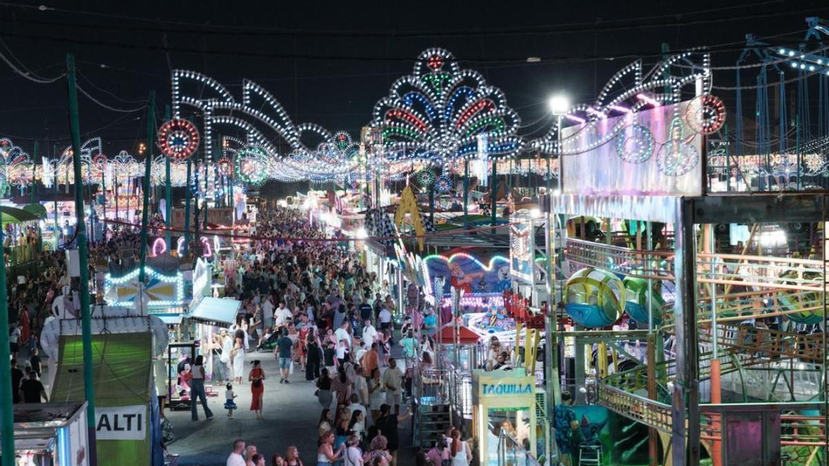 Apuñalado un joven en la zona de atracciones de la Feria de Málaga – La Opinión de Málaga