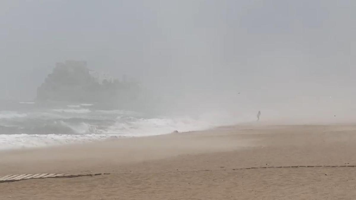 Una tormenta de alto riesgo azota la Comunidad Valenciana – Levante-EMV